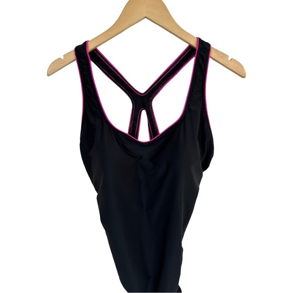 Speedo Ultraback Swimsuit Black with Hot Pink Piping One Piece Racerback Size 18 - Picture 10 of 16
